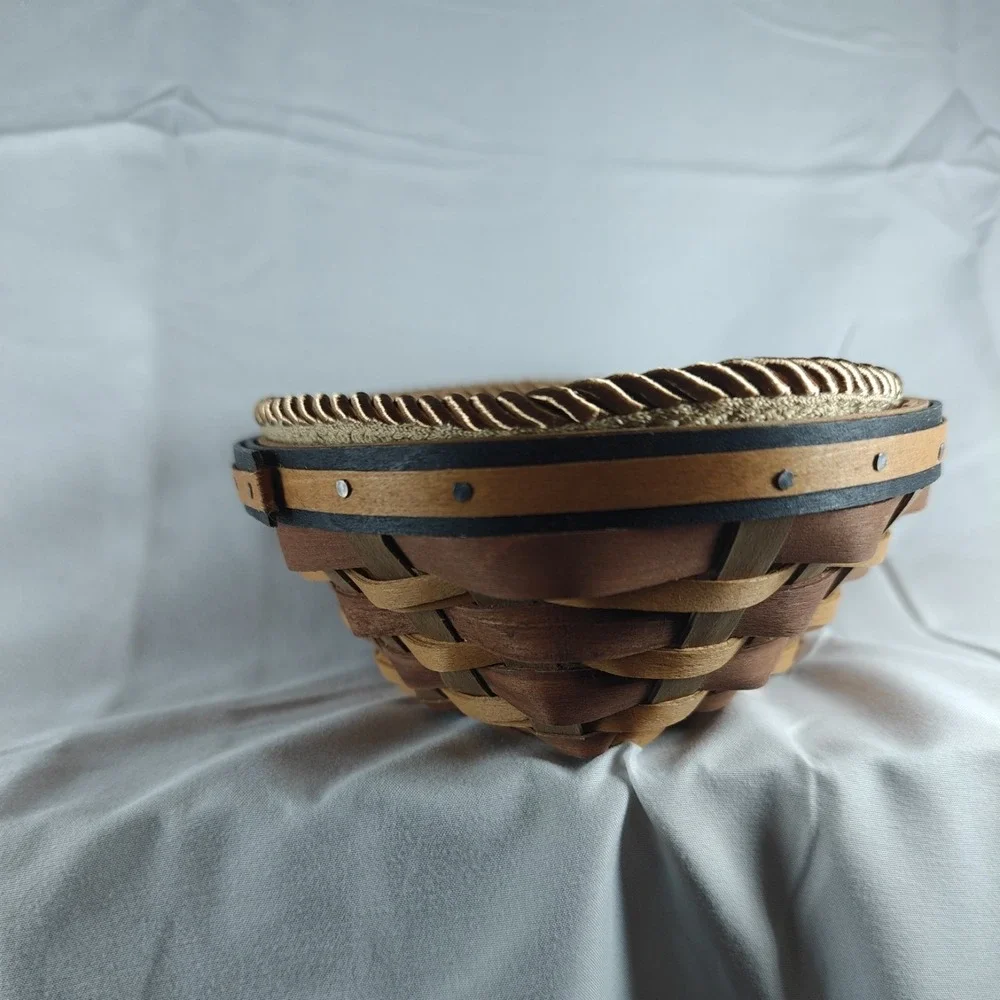 2009‎ Longaberger Small Chestnut Oval Diamond Basket Set w/Protector and Liner